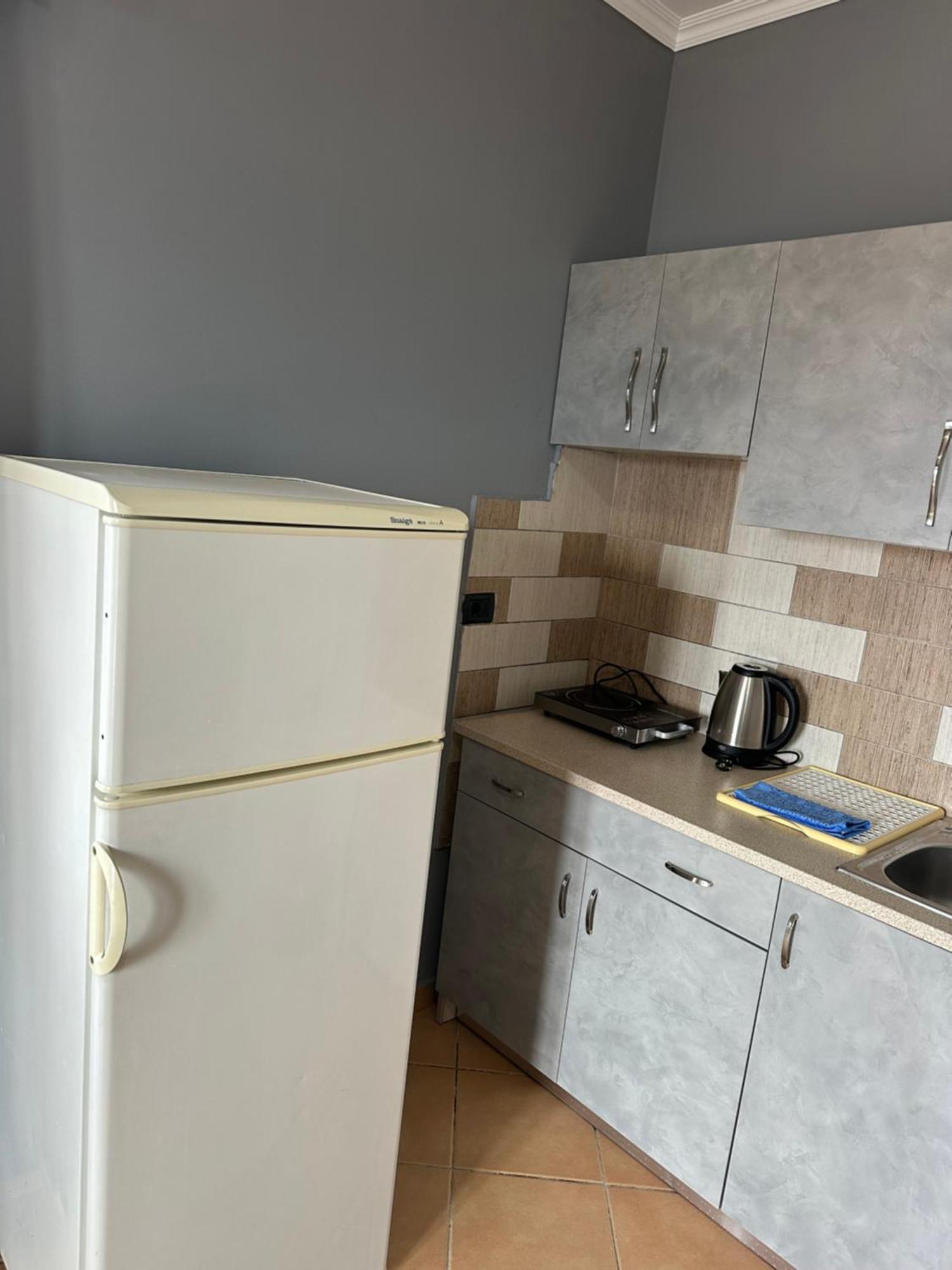 Olivias Apartments City Center Sarande Ngoại thất bức ảnh