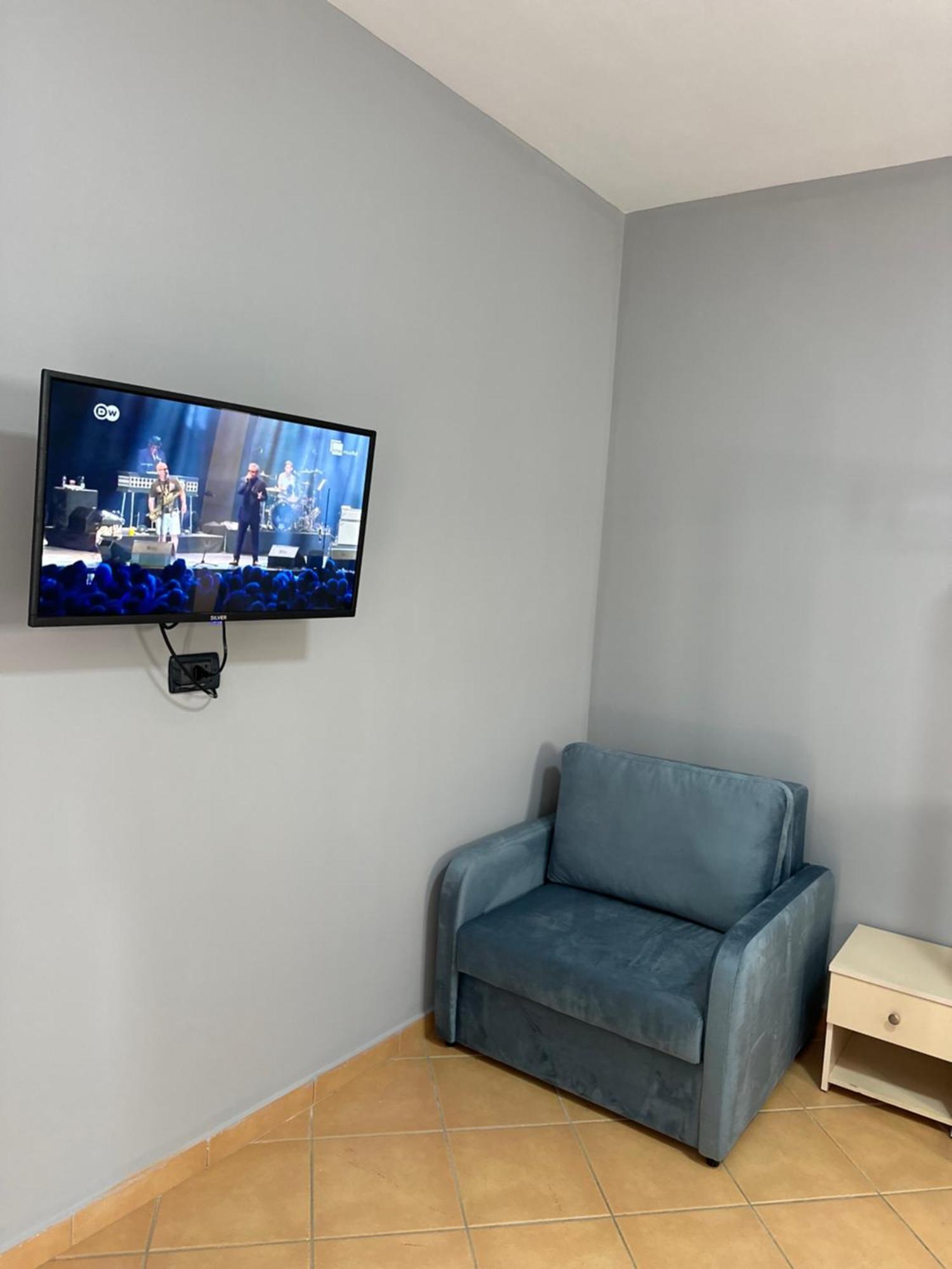 Olivias Apartments City Center Sarande Ngoại thất bức ảnh