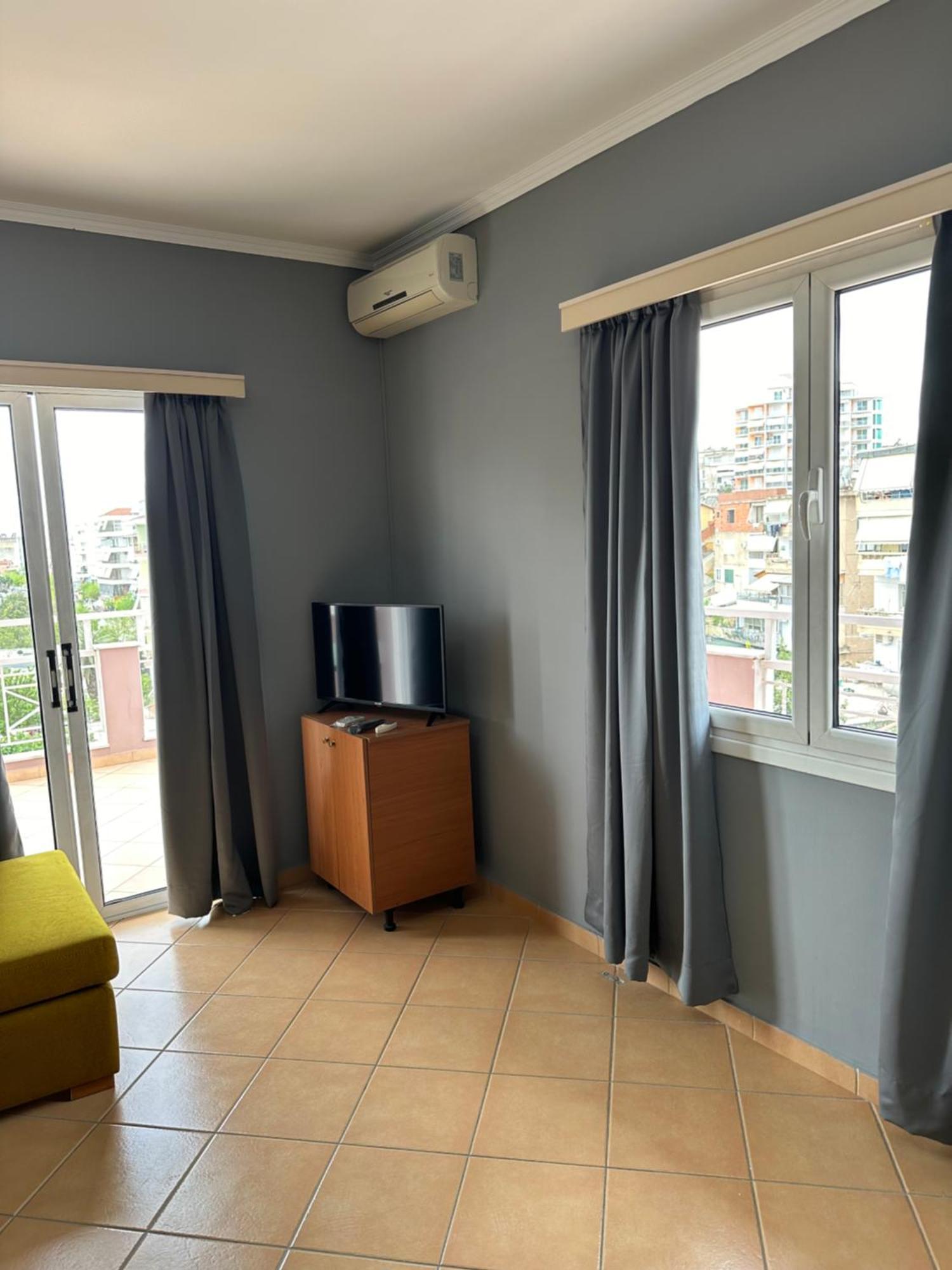 Olivias Apartments City Center Sarande Ngoại thất bức ảnh