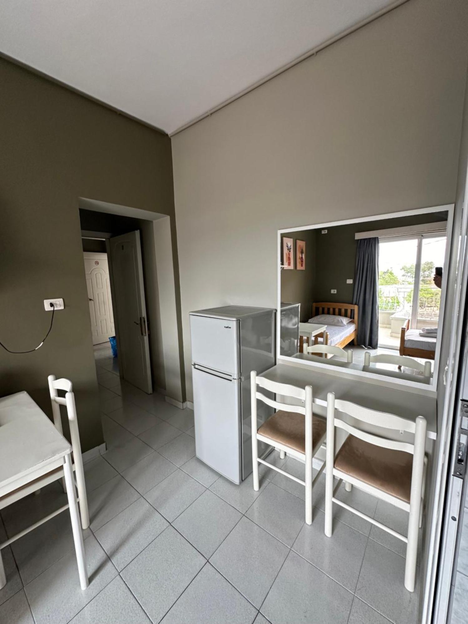 Olivias Apartments City Center Sarande Ngoại thất bức ảnh