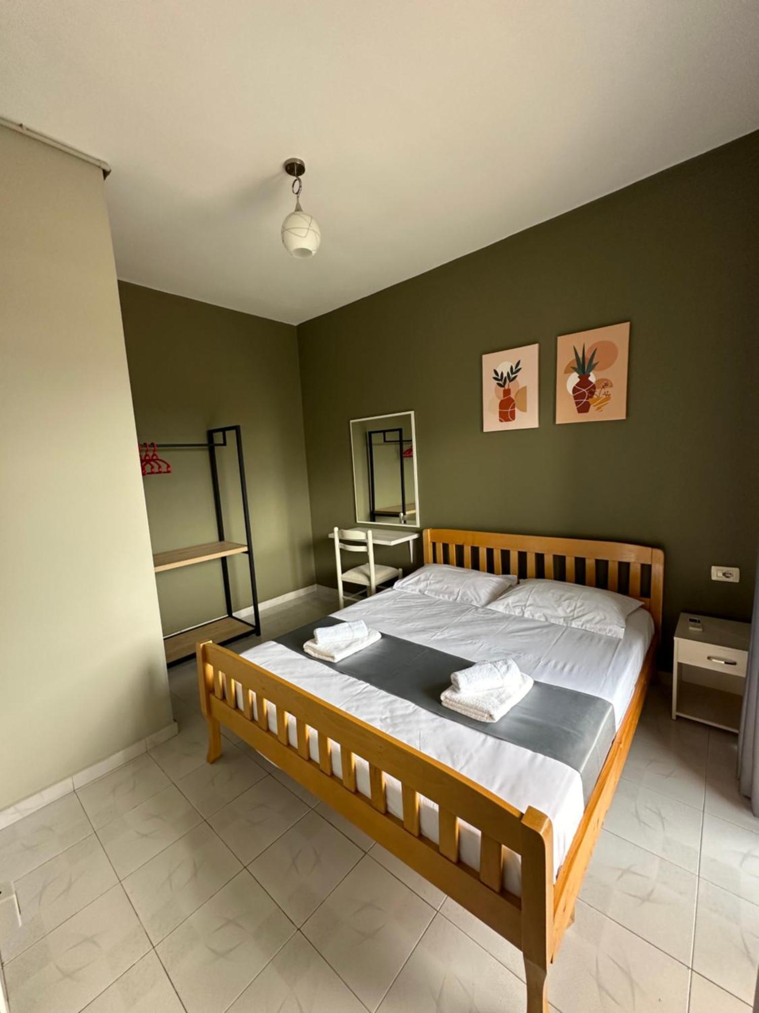 Olivias Apartments City Center Sarande Ngoại thất bức ảnh